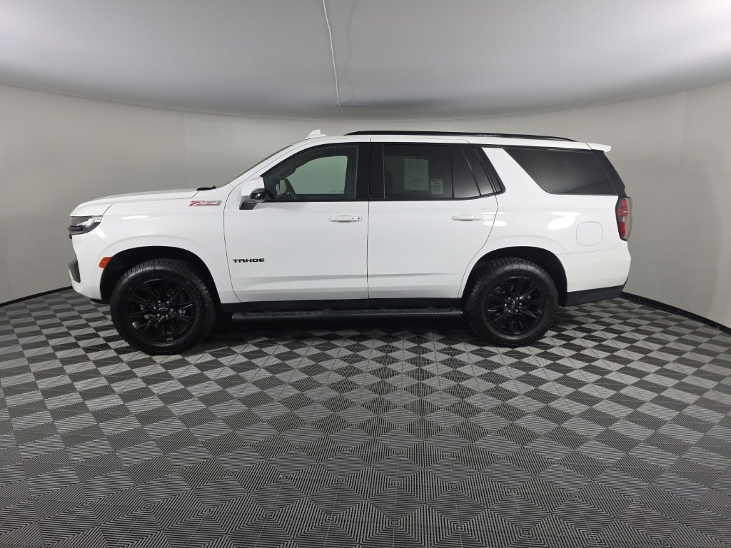 Used 2023 Chevrolet Tahoe Z71 w/ Luxury Package image 2