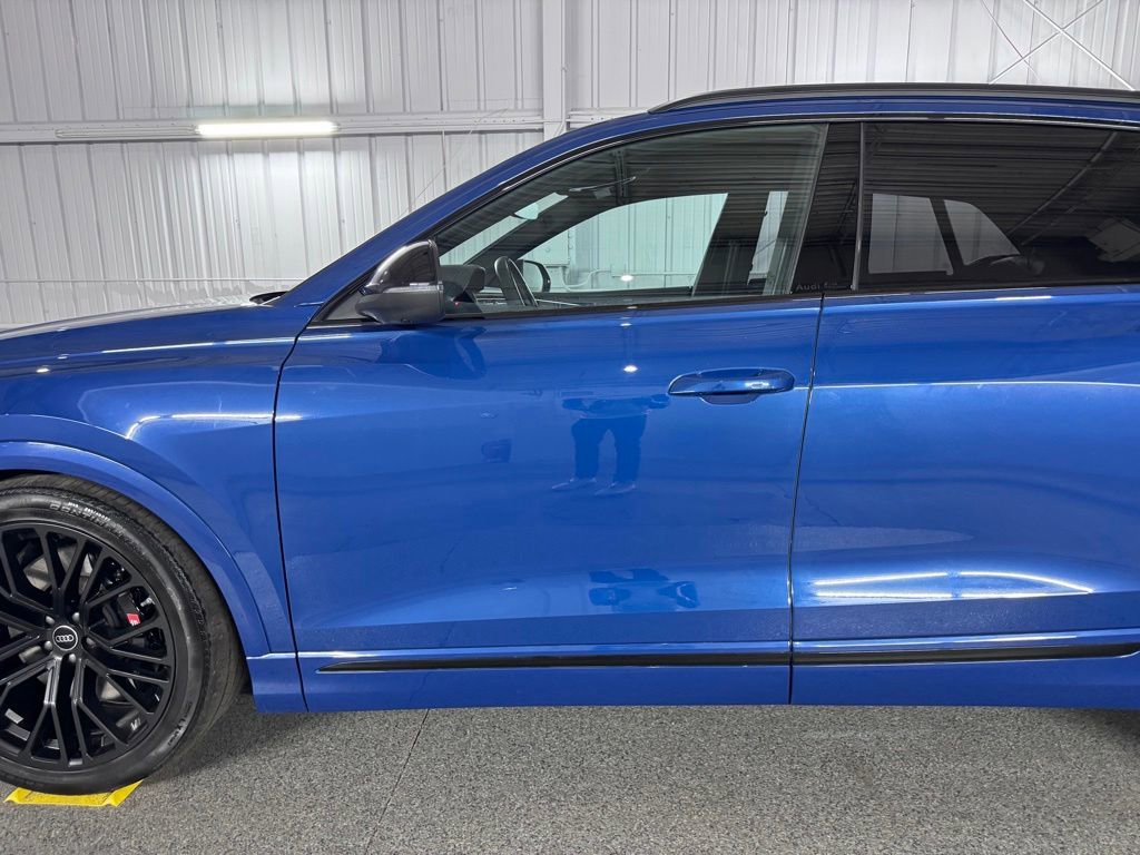 Used 2024 Audi SQ8 Premium Plus AWD/4WD image 17