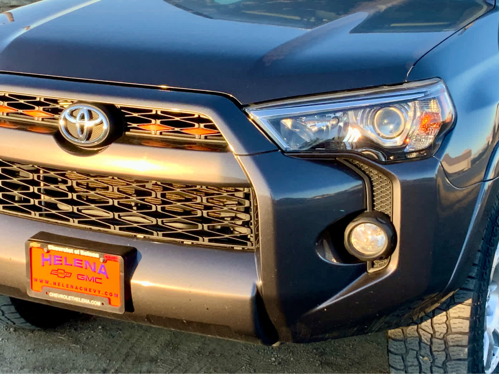 Used 2018 Toyota 4Runner SR5 image 16