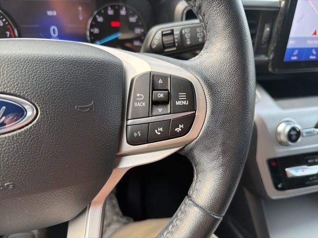 Certified 2022 Ford Explorer XLT w/ Equipment Group 202A image 43