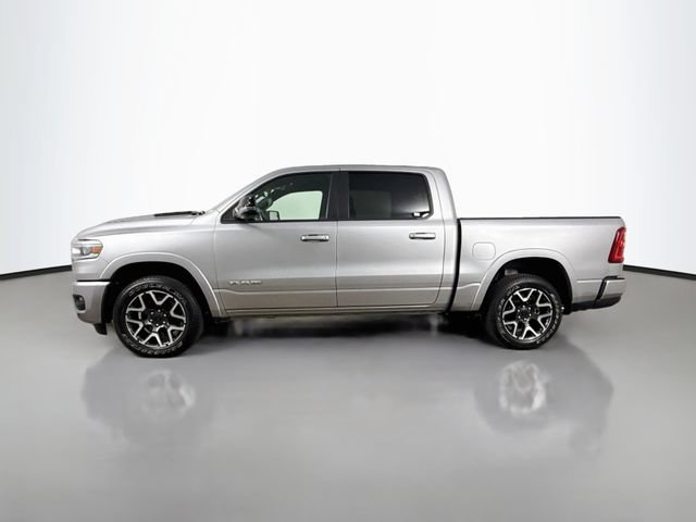 Used 2025 RAM 1500 Laramie w/ Sport Appearance Package AWD/4WD image 4