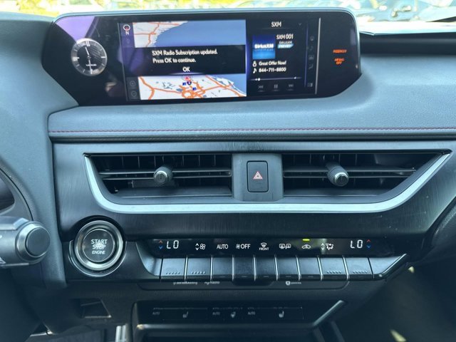 Used 2019 Lexus UX 200 F Sport image 28