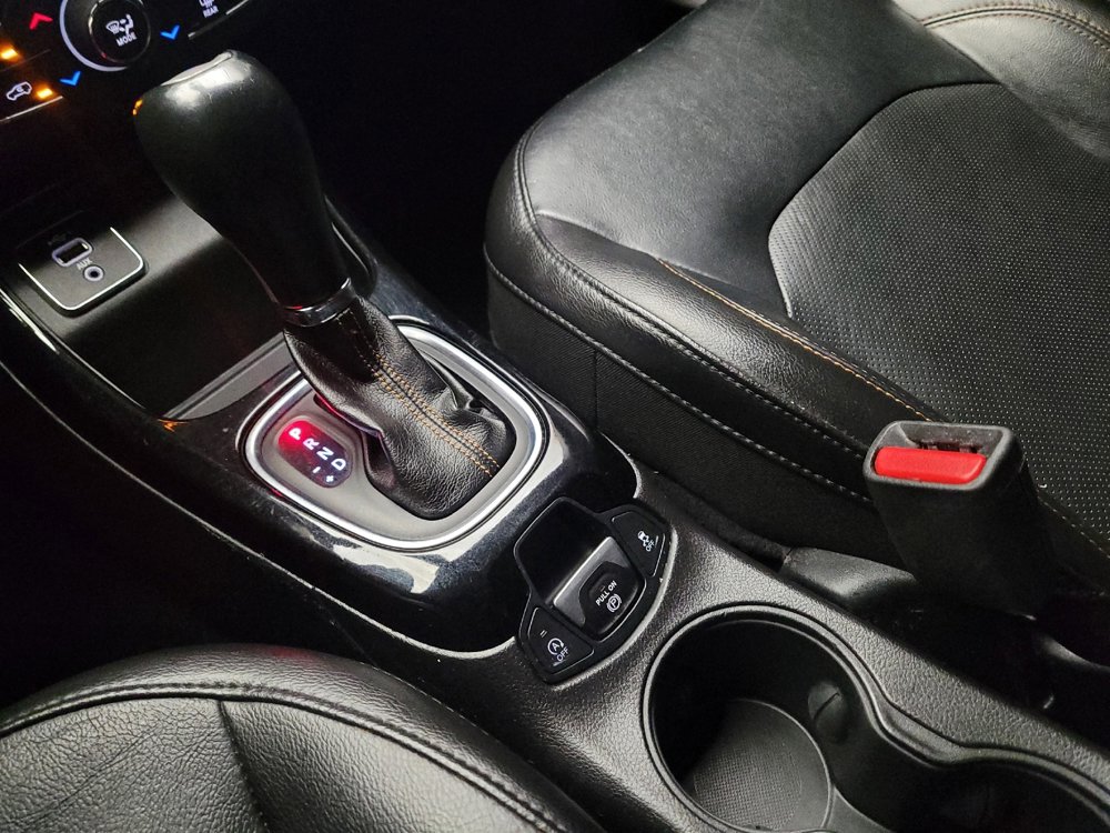 Used 2019 Jeep Compass Limited image 26