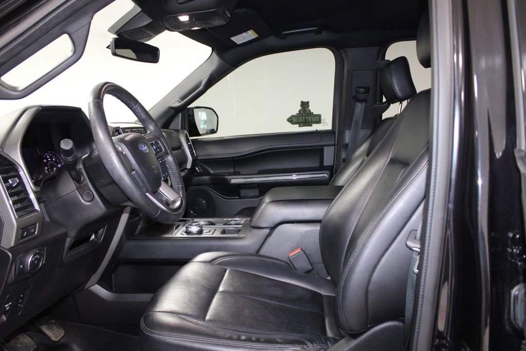 Used 2019 Ford Expedition XLT w/ Equipment Group 202A image 13