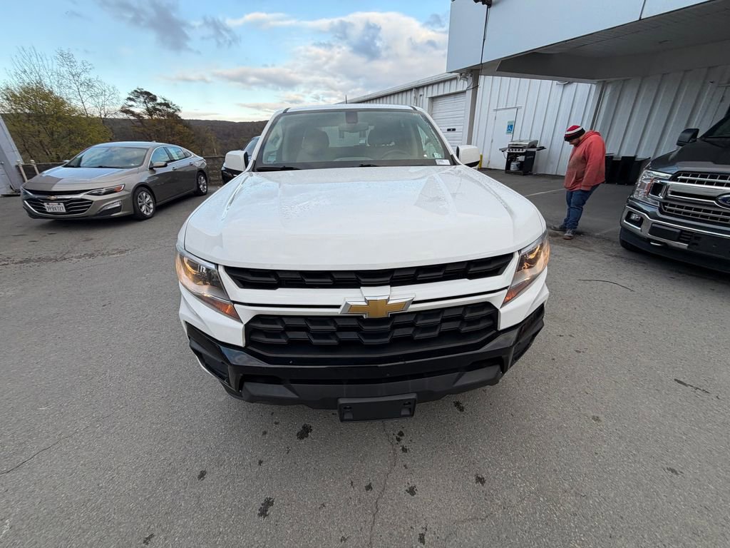 Used 2022 Chevrolet Colorado W/T w/ Custom Special Edition AWD/4WD image 8