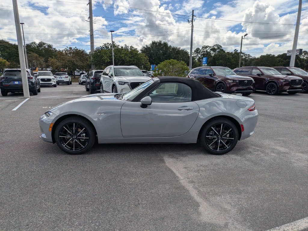 New 2026 MAZDA MX-5 Miata Grand Touring RWD image 7