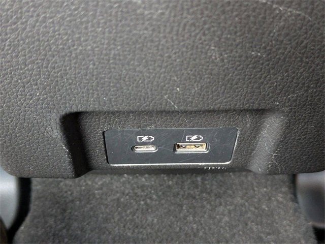 Used 2024 Mitsubishi Eclipse Cross SE image 16