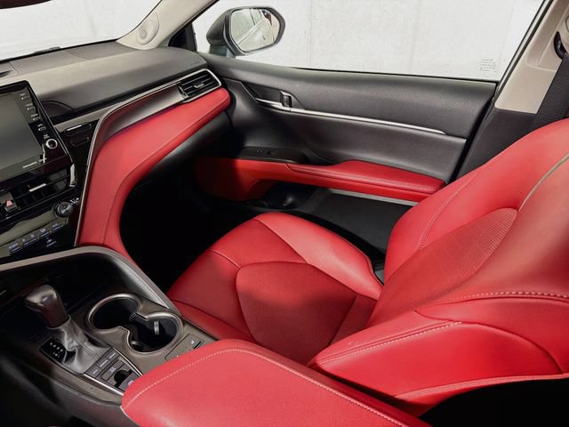 Used 2023 Toyota Camry XSE FWD image 30