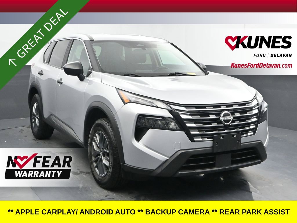 Used 2024 Nissan Rogue S FWD image 1