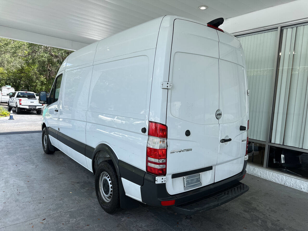 Used 2018 Freightliner Sprinter 2500 image 5