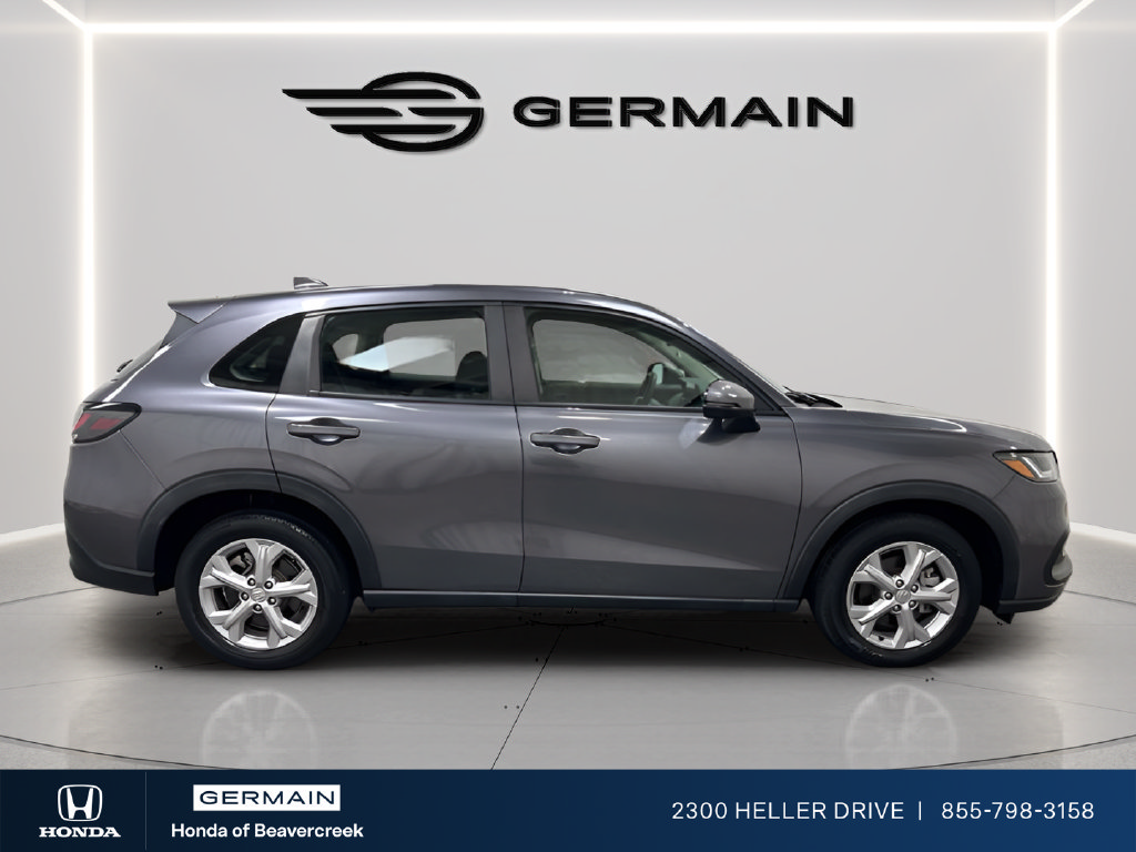 Used 2023 Honda HR-V LX image 9