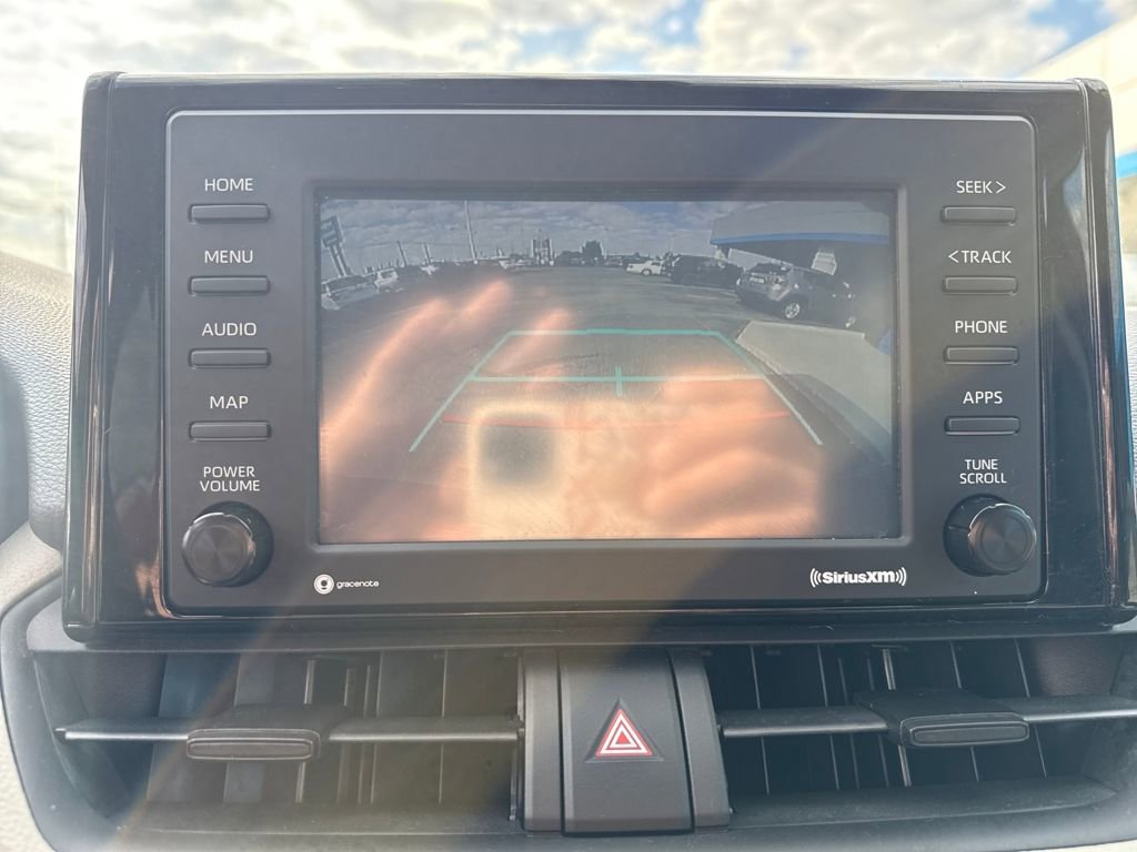 Used 2021 Toyota RAV4 XLE image 23