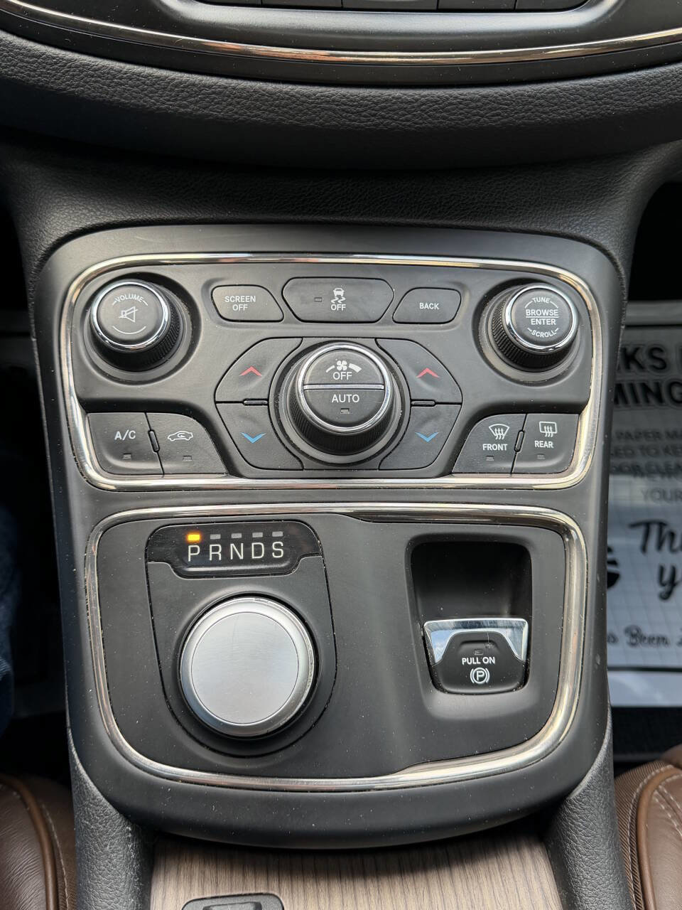 Used 2017 Chrysler 200 C w/ Premium Group image 17