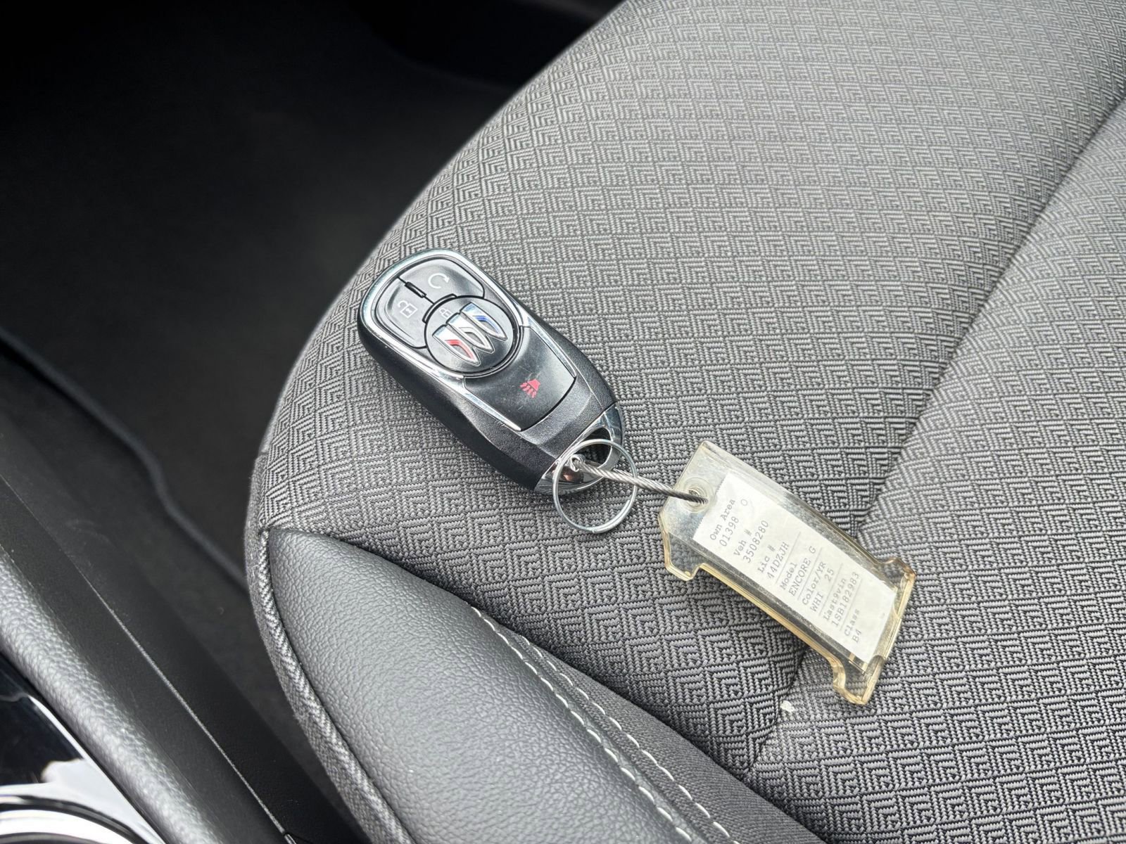 Used 2025 Buick Encore GX Preferred FWD image 21