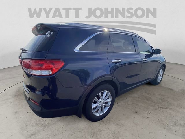 Used 2018 Kia Sorento FWD image 10