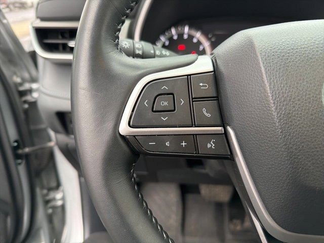 Certified 2024 Toyota Highlander XLE image 43