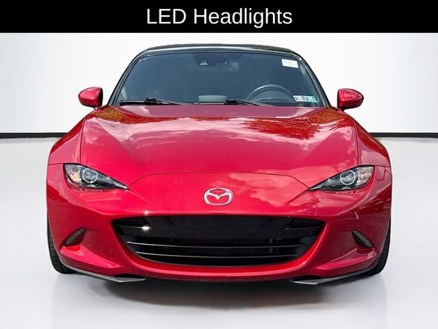 Used 2016 MAZDA MX-5 Miata Grand Touring RWD image 2