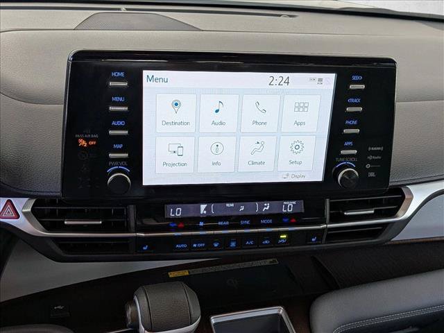 Used 2023 Toyota Sienna XLE w/ XLE Plus Package FWD image 13
