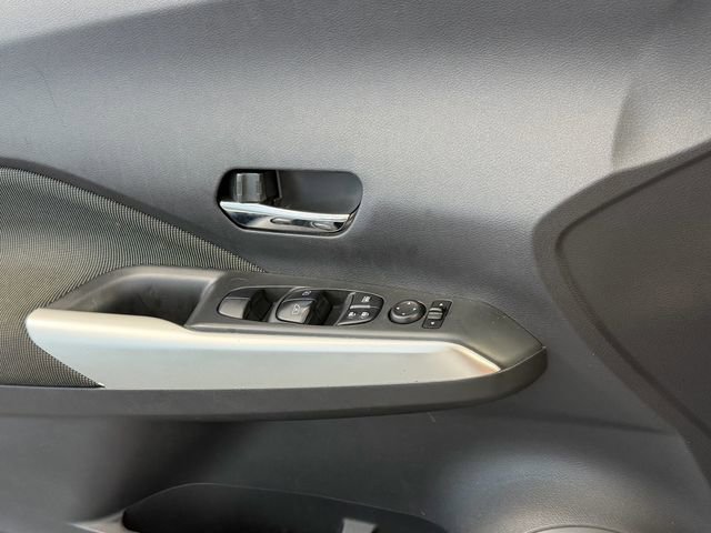 Used 2018 Nissan Kicks SV w/ Exterior Package FWD image 25