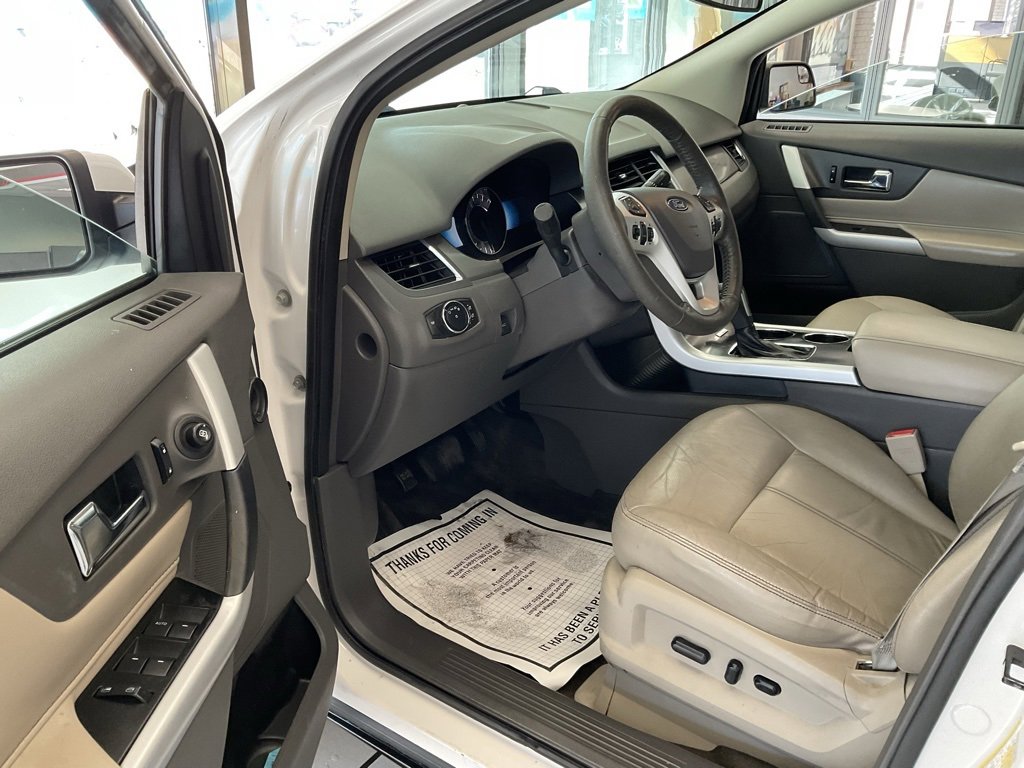 Used 2014 Ford Edge SEL w/ Equipment Group 205A image 8