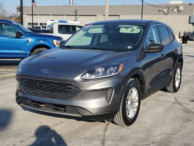 Certified 2022 Ford Escape SE w/ Convenience Package image 2