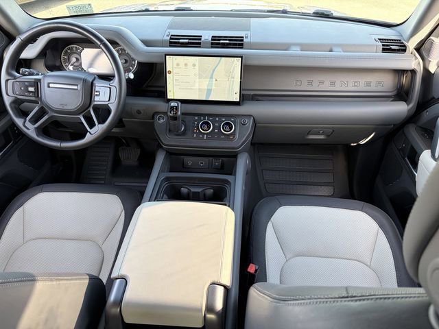 Used 2023 Land Rover Defender 110 X-Dynamic SE AWD/4WD image 24