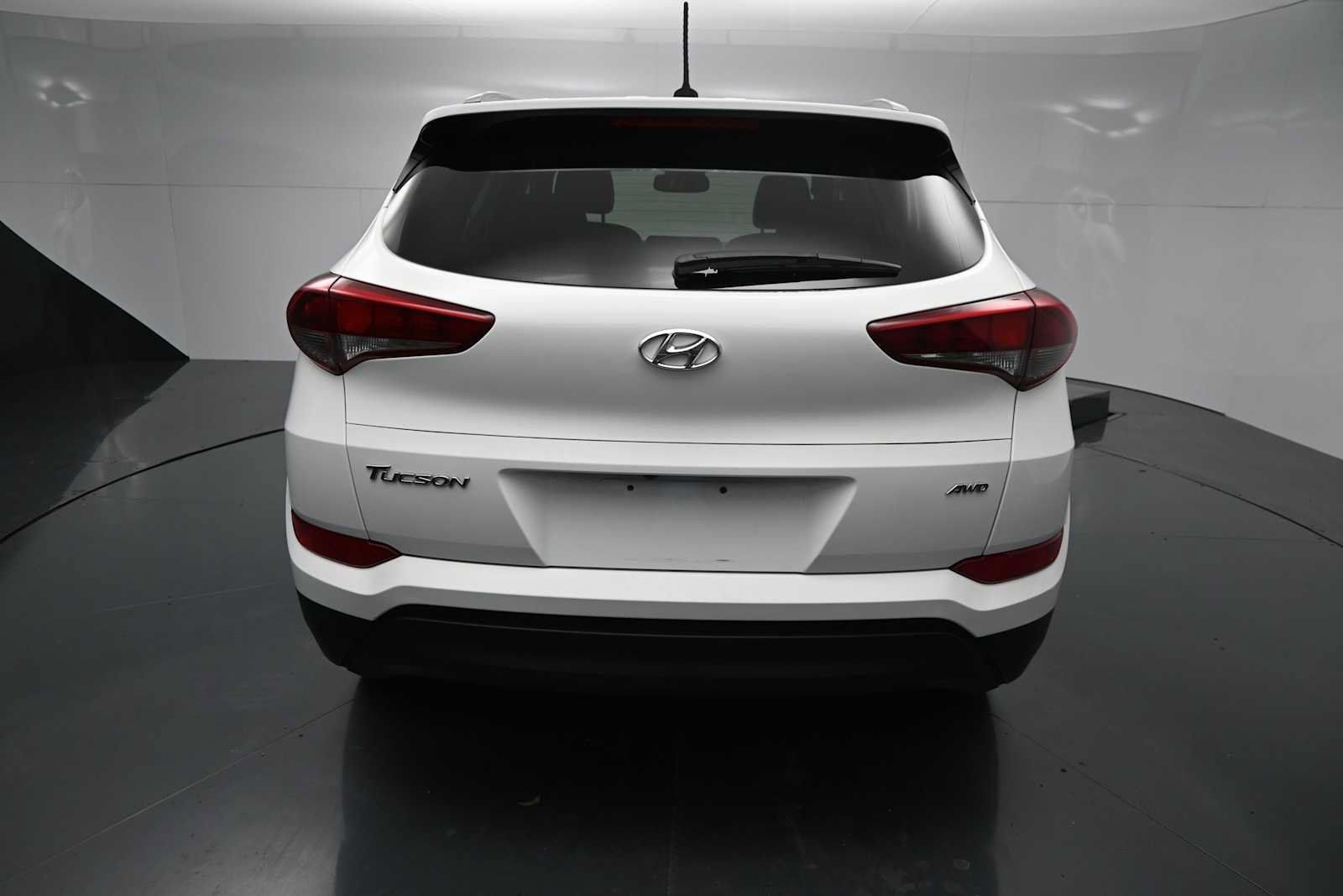 Used 2017 Hyundai Tucson SE w/ SE Popular Package 02 AWD/4WD image 5