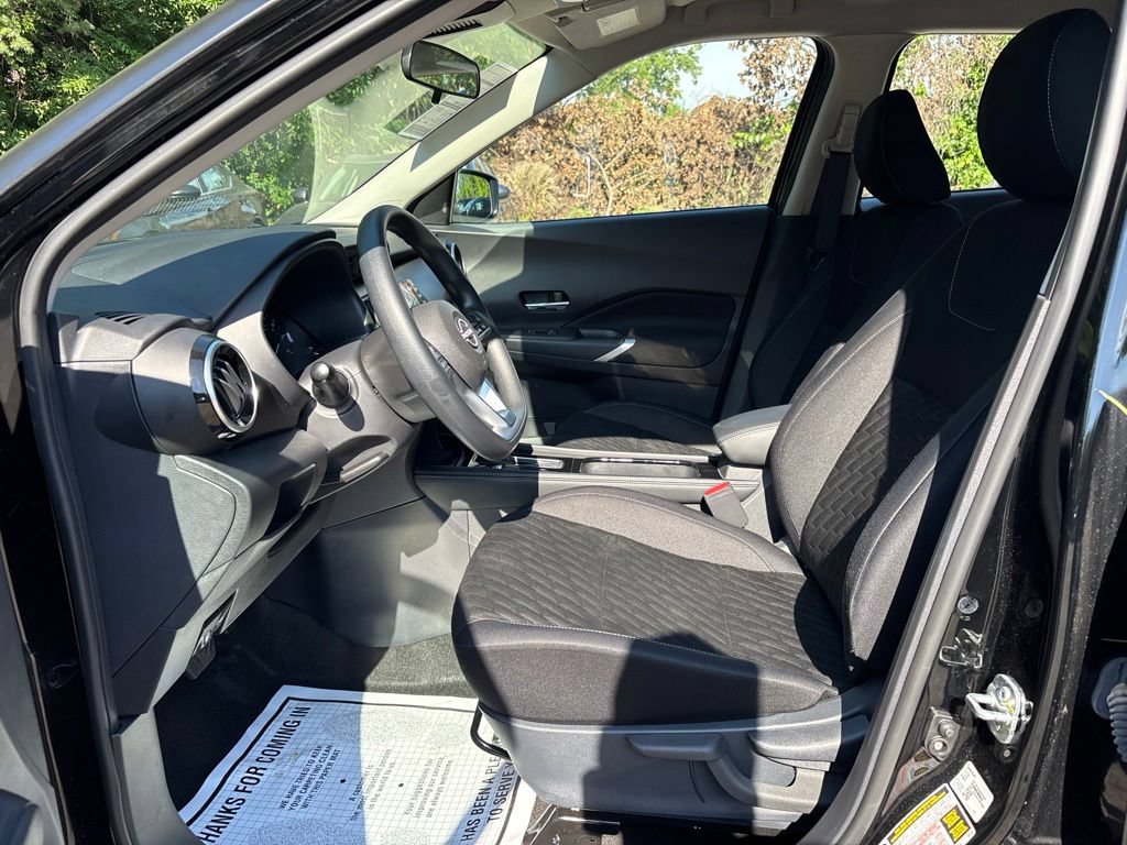 Used 2023 Nissan Kicks SV FWD image 15