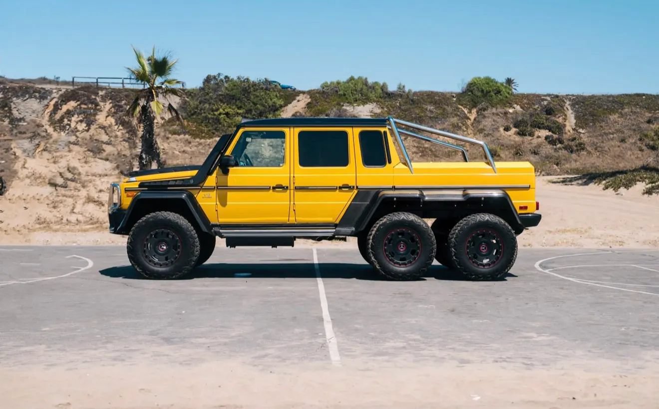 Used 2017 Mercedes-Benz G 65 AMG 4MATIC w/ Solarbeam Edition image 7