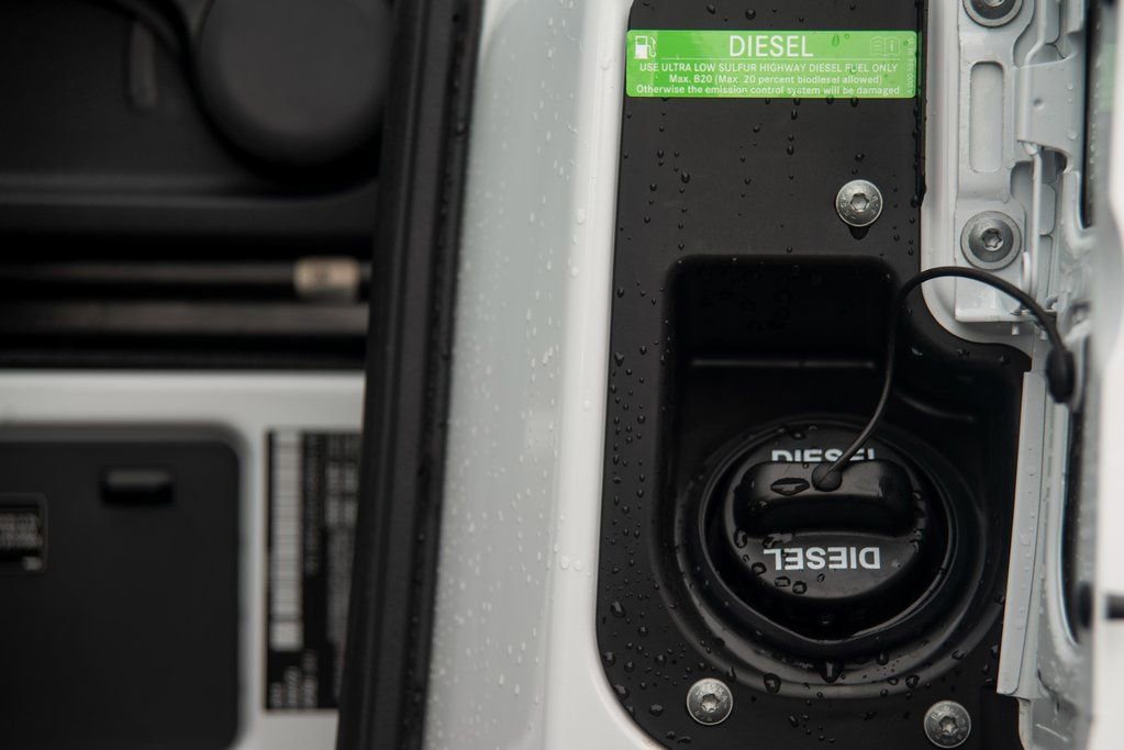 Used 2025 Mercedes-Benz Sprinter 2500 image 25