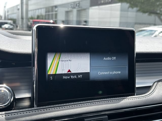 Certified 2022 Lincoln Corsair AWD w/ Equipment Group 101A image 21