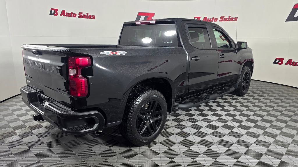 Used 2023 Chevrolet Silverado 1500 Custom w/ Rally Edition image 4
