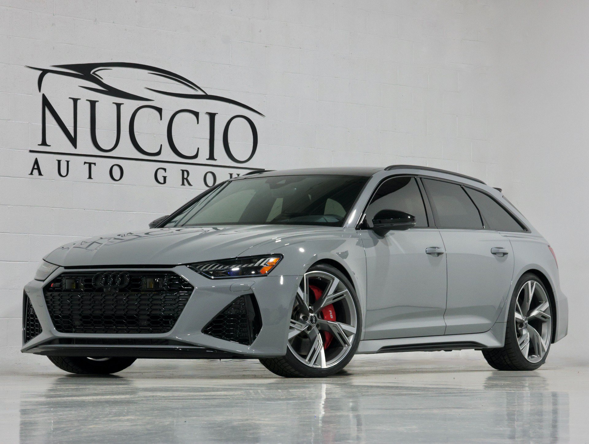 Used 2021 Audi RS 6 AWD/4WD image 9