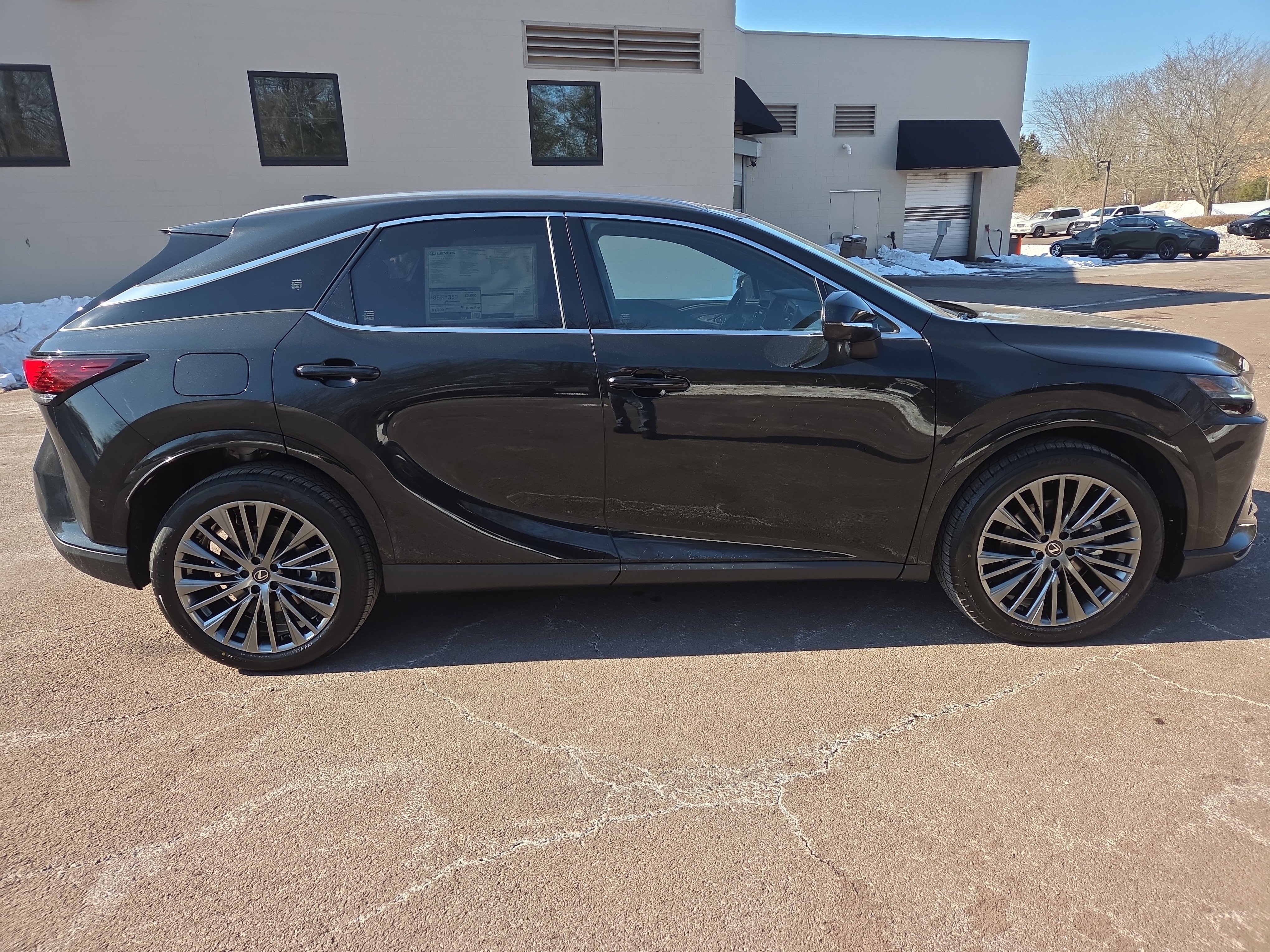 New 2026 Lexus RX 450h RX 450h+ Luxury image 2