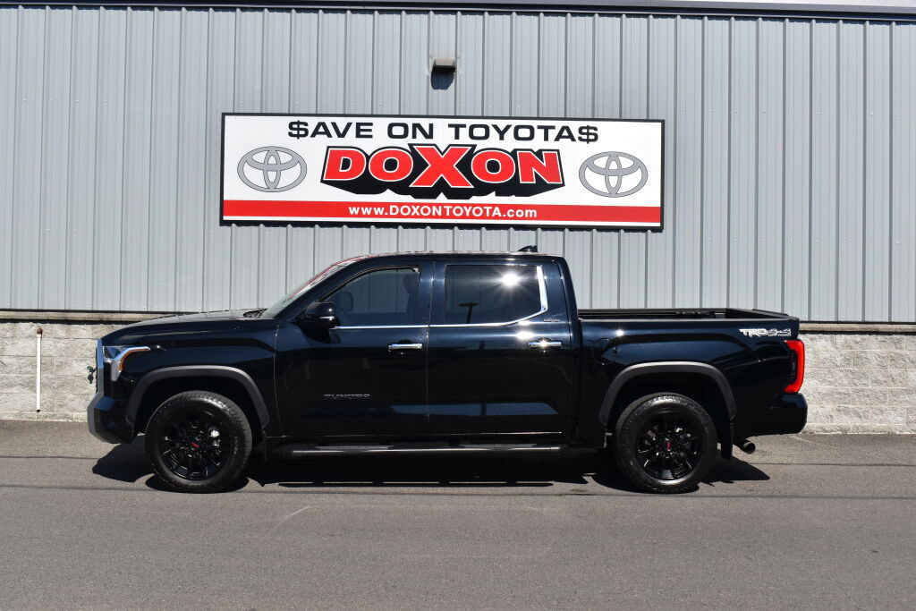 Certified 2025 Toyota Tundra Platinum AWD/4WD image 1