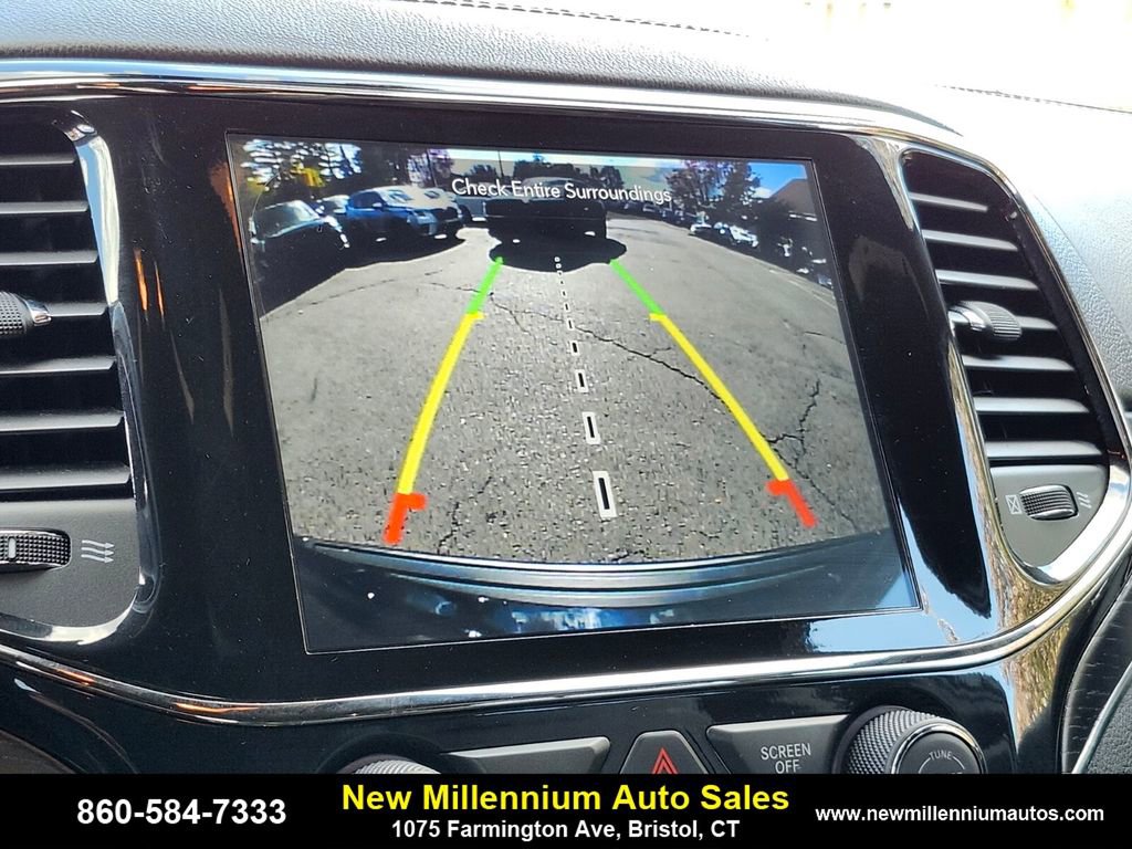 Used 2021 Jeep Grand Cherokee High Altitude image 22