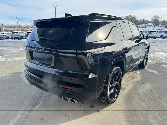 Certified 2025 Chevrolet Traverse RS w/ LPO, Floor Liner Package image 5