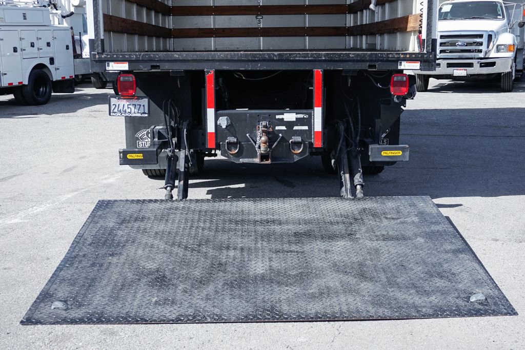 Used 2016 Ford F650 2WD Regular Cab Super Duty image 8