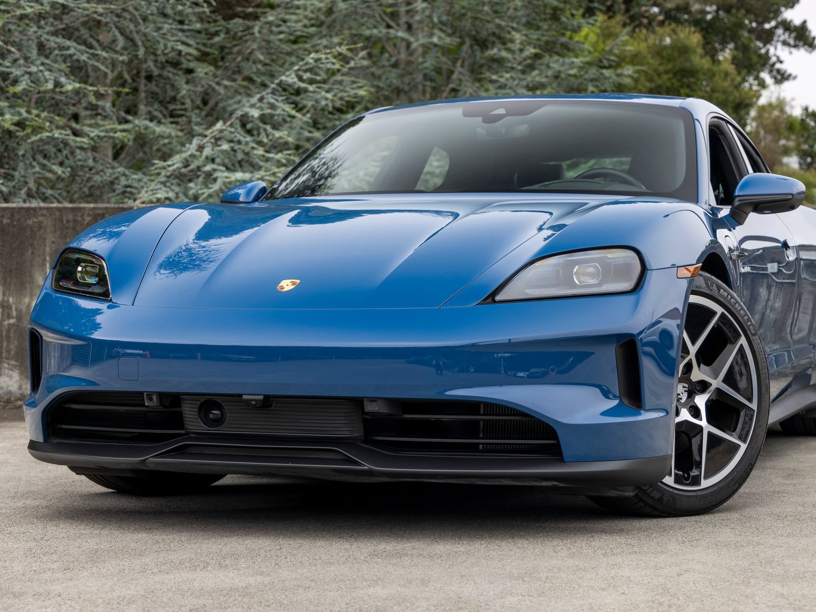 Certified 2025 Porsche Taycan RWD image 7