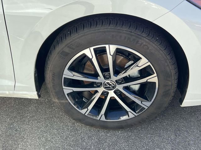 Used 2025 Volkswagen Jetta Sport image 8