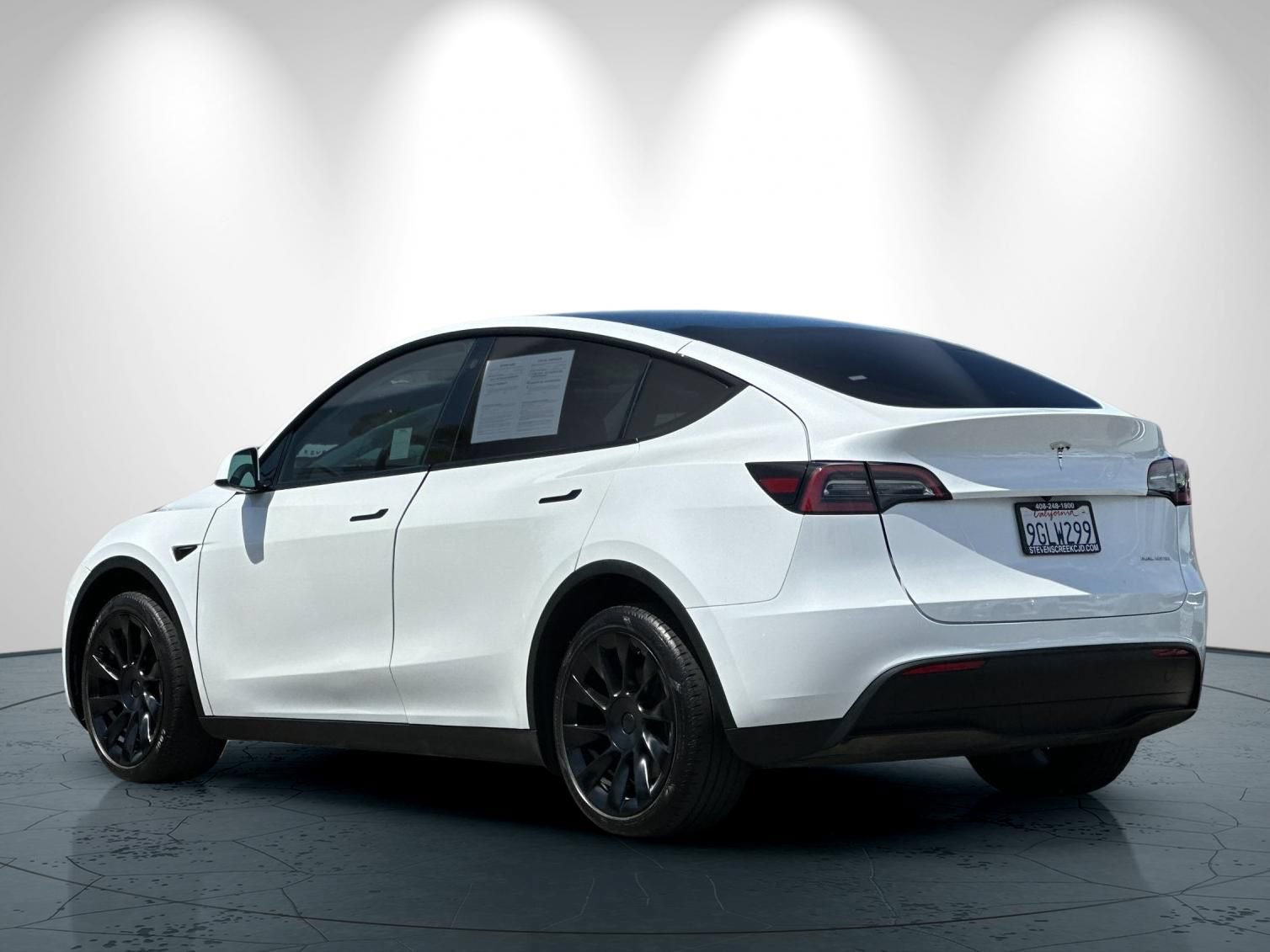 Used 2023 Tesla Model Y Long Range AWD/4WD image 6