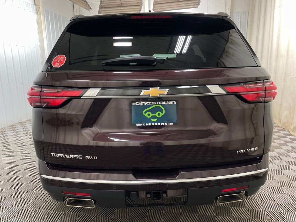 Used 2023 Chevrolet Traverse Premier w/ LPO, Floor Liner Package AWD/4WD image 22
