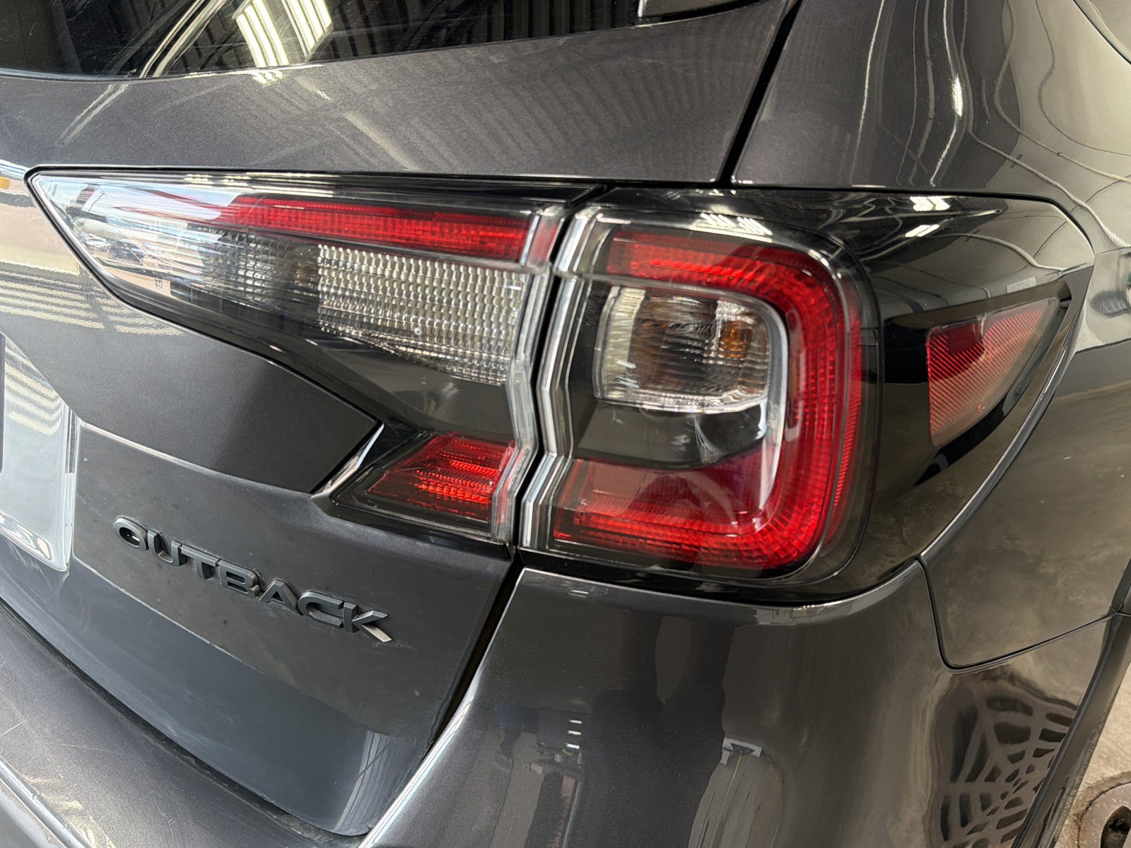 Used 2024 Subaru Outback Onyx Edition AWD/4WD image 11