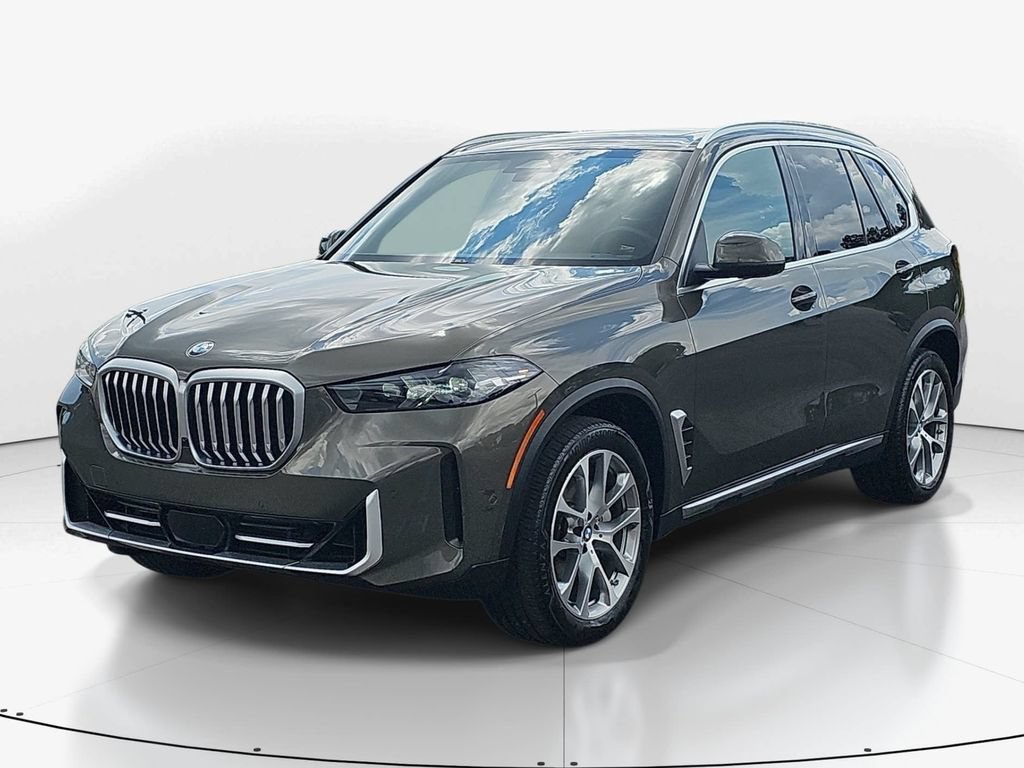Used 2024 BMW X5 xDrive40i AWD/4WD image 11