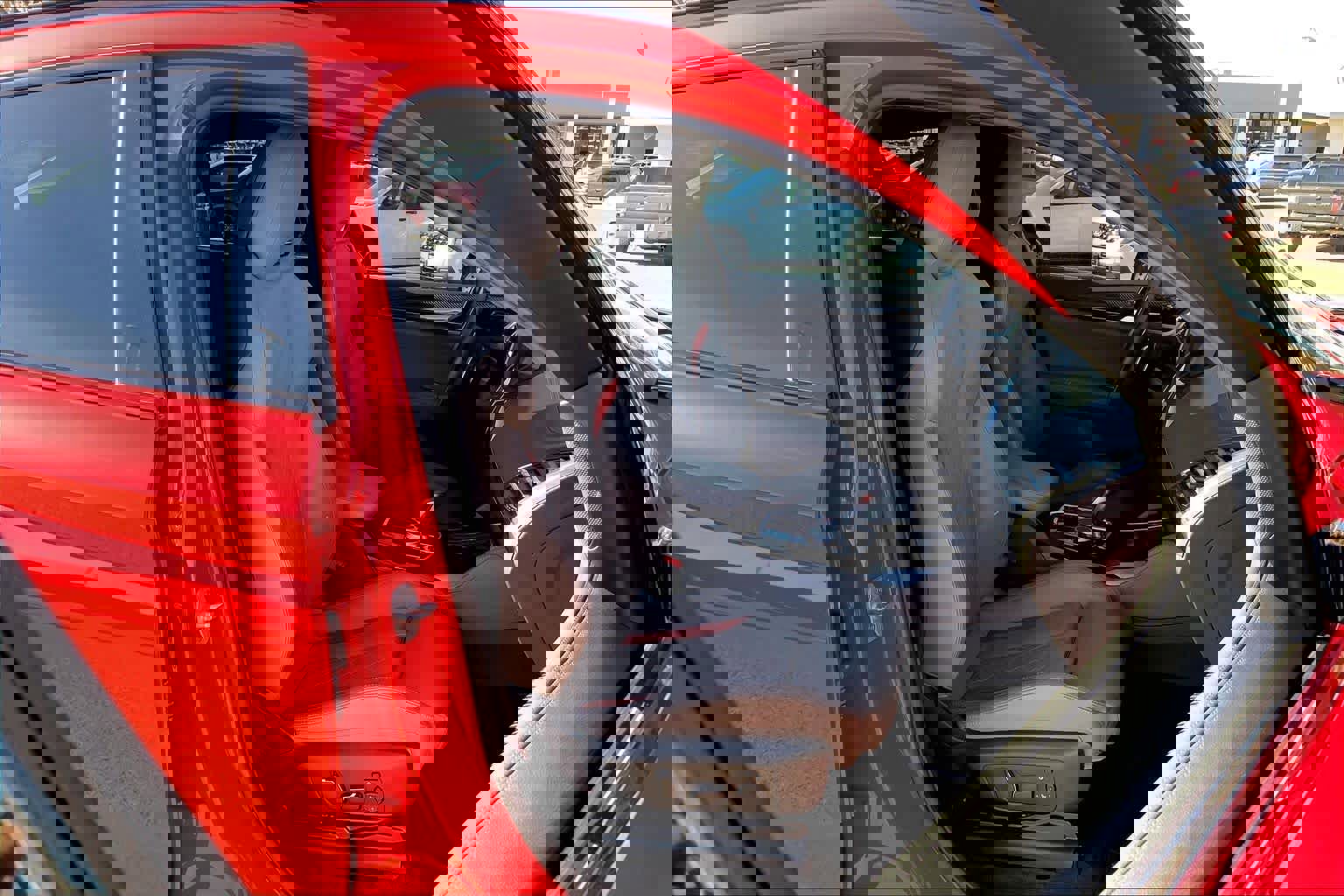 Used 2024 BMW X4 M w/ Executive Package image 15