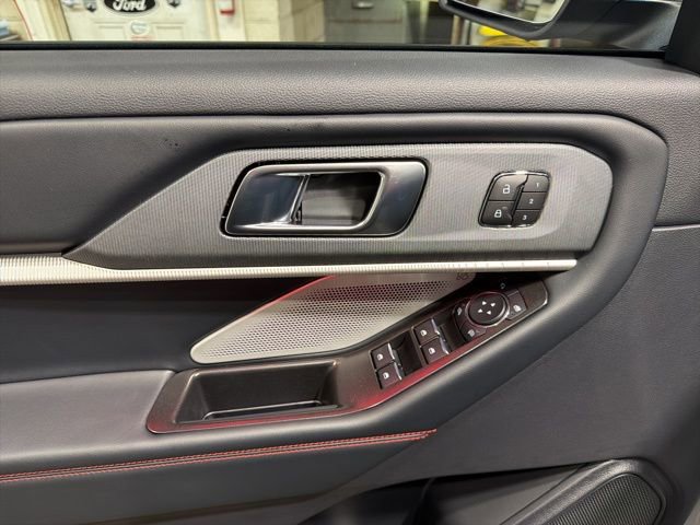 New 2026 Ford Explorer ST image 10
