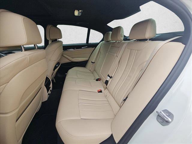 Used 2018 BMW 540i RWD image 18