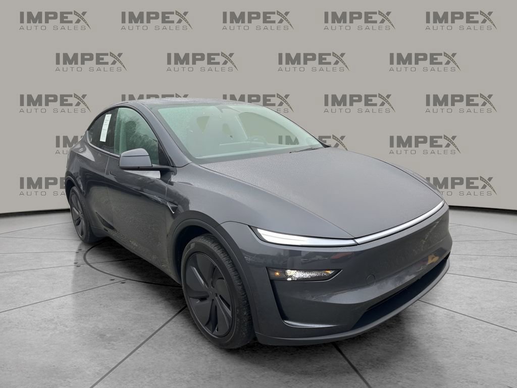 Used 2026 Tesla Model Y Long Range image 7