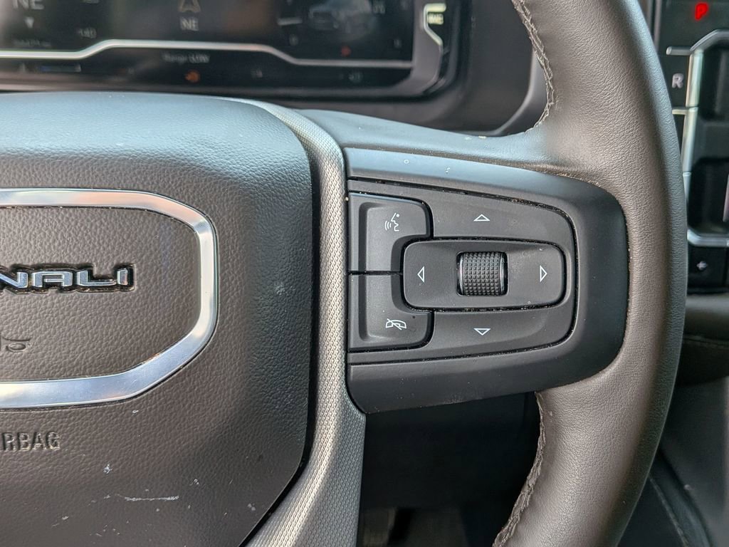 Used 2024 GMC Yukon Denali w/ LPO, Floor Liner Package image 20