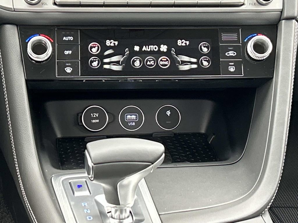 New 2026 Genesis G70 2.5T Prestige image 28